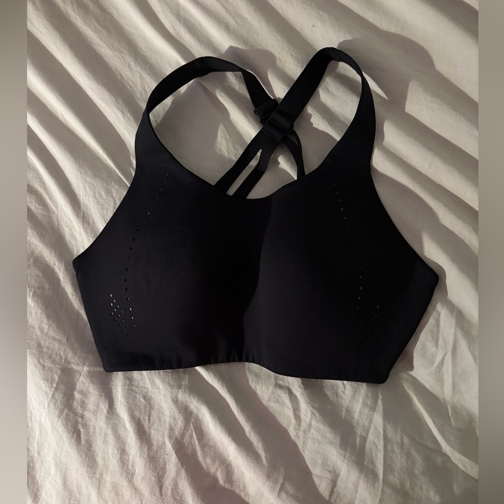 Lululemon Airsupport High Support Bra
